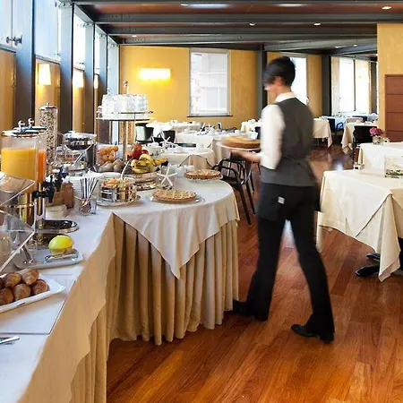 Rossini Al Teatro Hotel 4*
