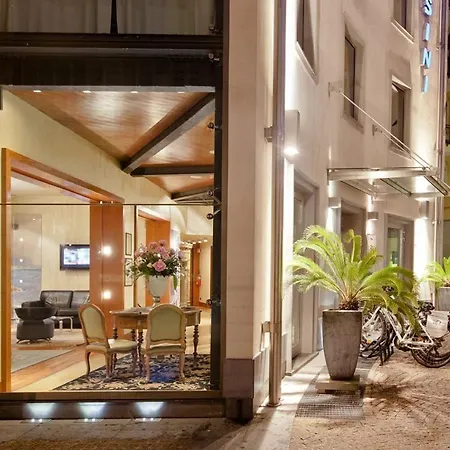 Rossini Al Teatro فندق إمبيريا