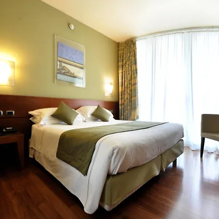 Rossini Al Teatro فندق