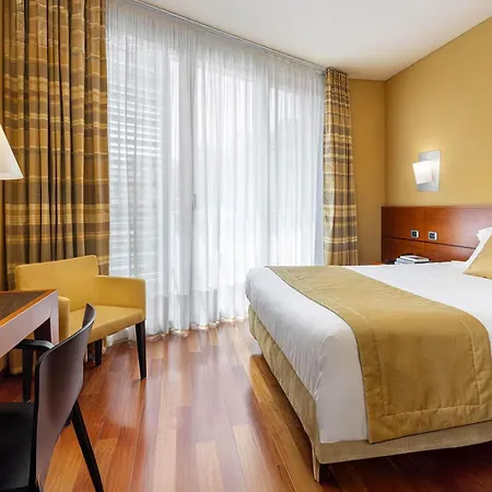 Rossini Al Teatro فندق