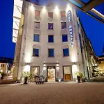 Hotel Rossini Al Teatro