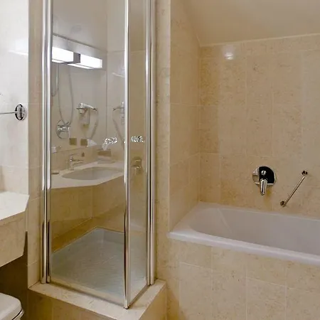 فندق Rossini Al Teatro