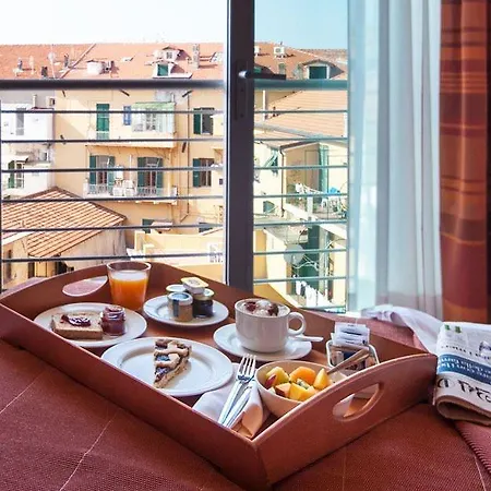 Rossini Al Teatro מלון