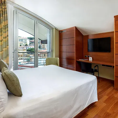 Rossini Al Teatro فندق