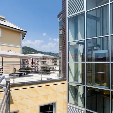 מלון Rossini Al Teatro 4*