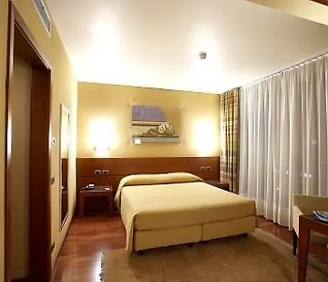 מלון Rossini Al Teatro