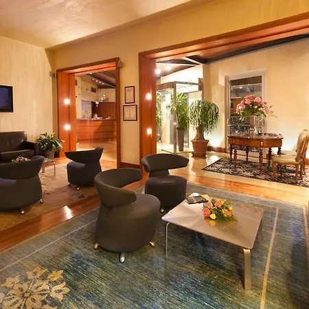 Hotel Rossini Al Teatro 4*