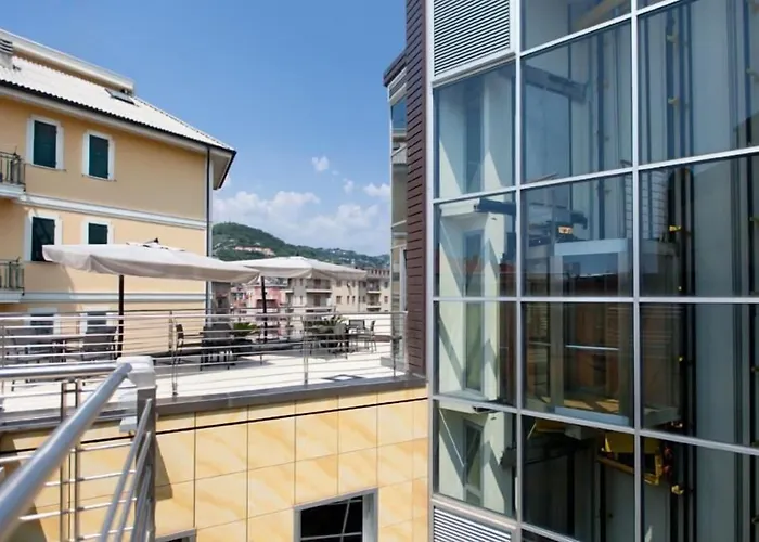 Отель Rossini Al Teatro 4*